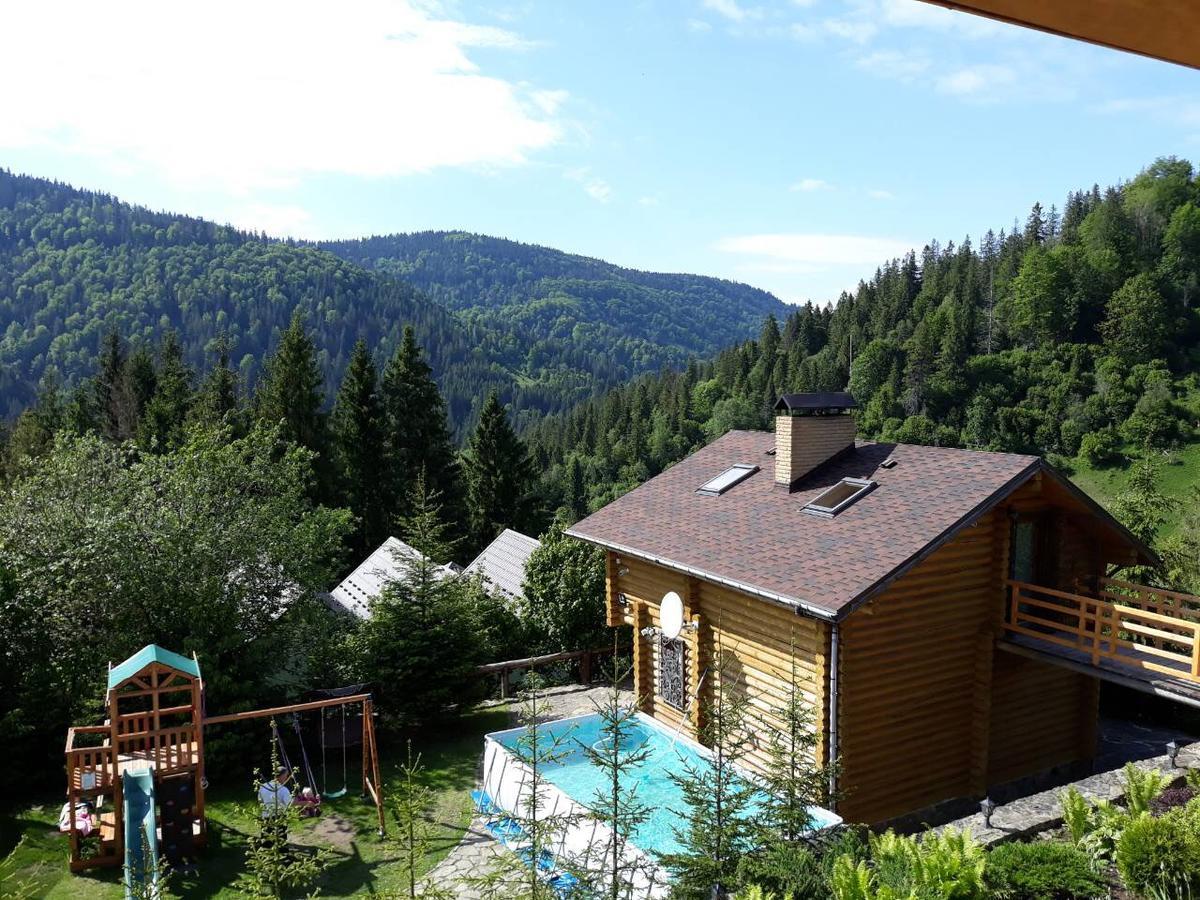 Villa Alpiyka Slavske Eksteriør billede